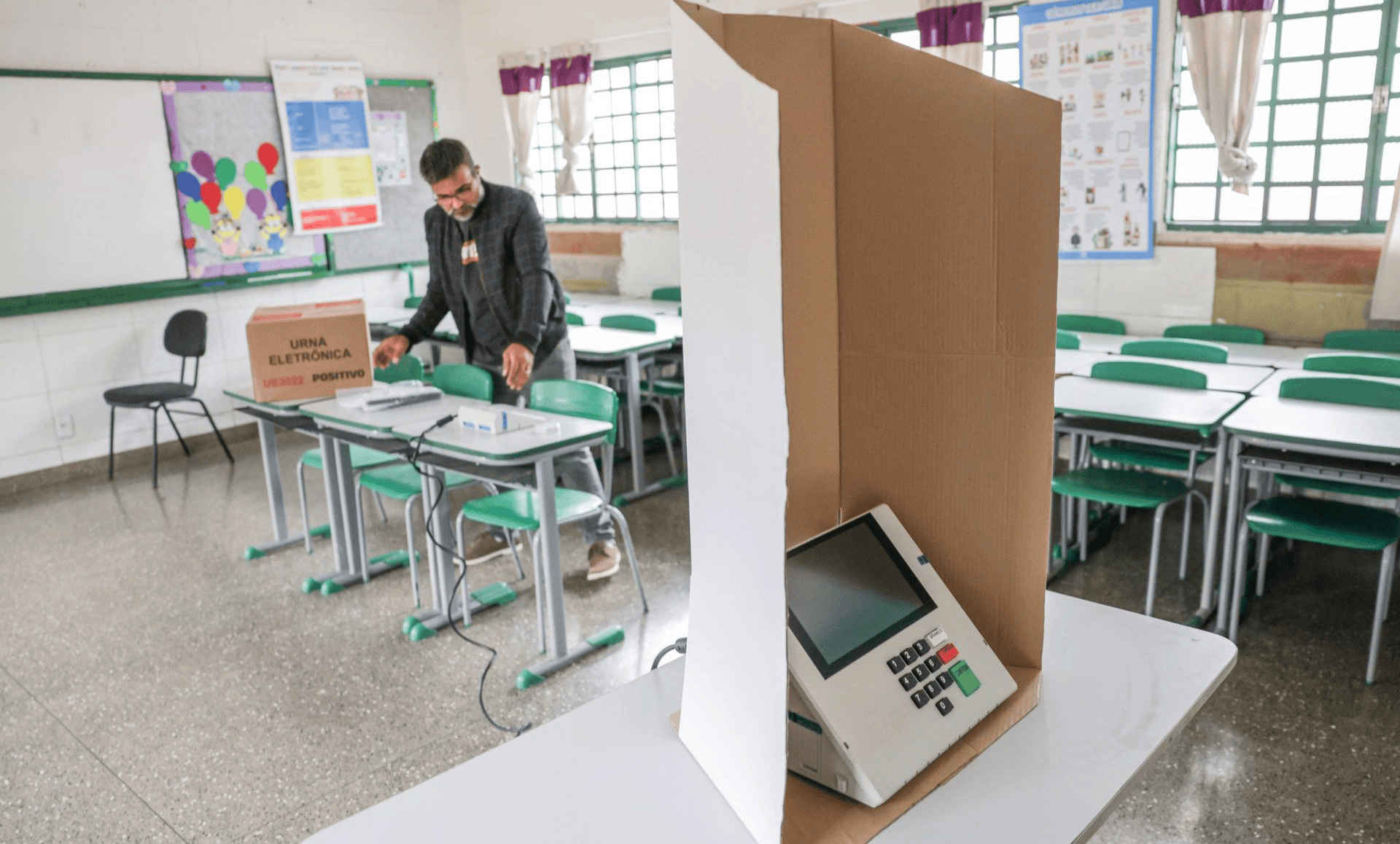 MP Eleitoral pede ao TSE envio de aviso por WhatsApp sobre locais de votação no segundo turno