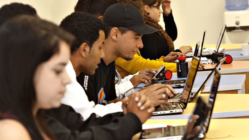 Projeto prevê qualificação profissional e apoio ao empreendedorismo para jovens