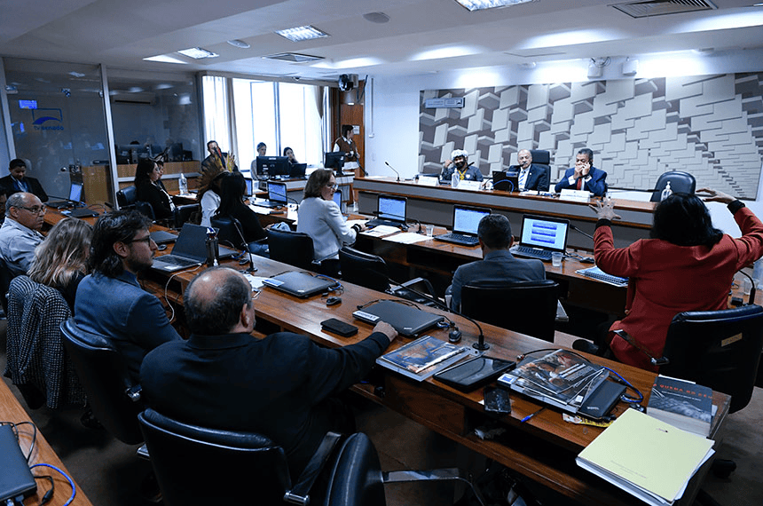 Senado avalia ações do governo federal na Terra Indígena Yanomami