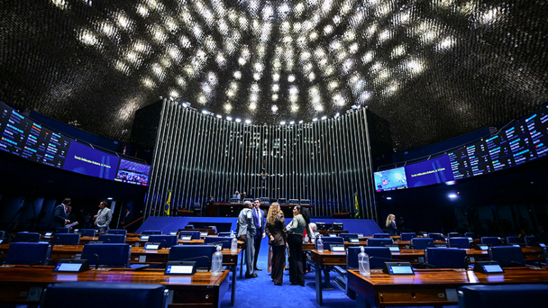 Senado marca para quarta-feira votação em primeiro turno da PEC do fim da escala 6×1