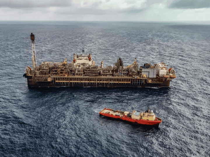 STF retoma julgamento sobre royalties do petróleo em 4 de novembro