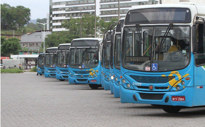 Chega ao fim a greve de ônibus