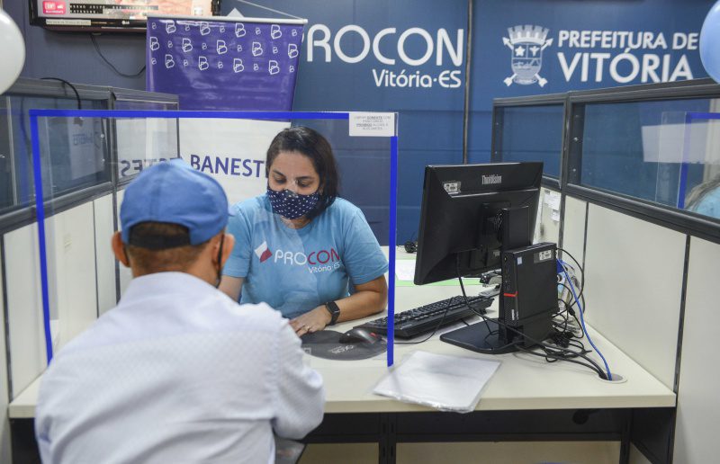 Procon Vitória realiza 471 atendimentos em mutirão para negociar Dívidas