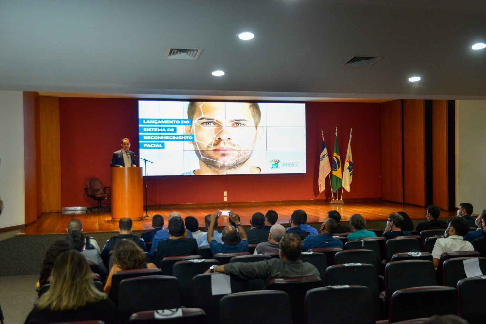 Vitória será a primeira capital do país a implementar reconhecimento facial em combate ao crime
