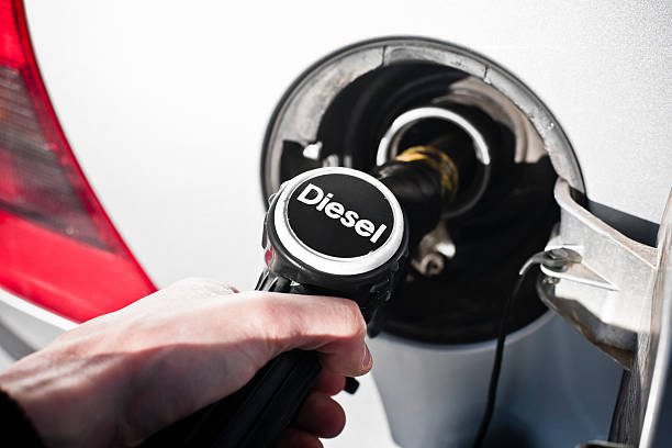 Redução dos impostos federais do diesel é determinação do governo