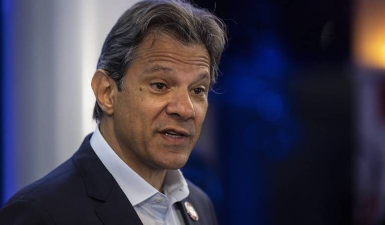 Haddad destaca grau de preocupação da comunidade internacional com atos no Distrito Federal