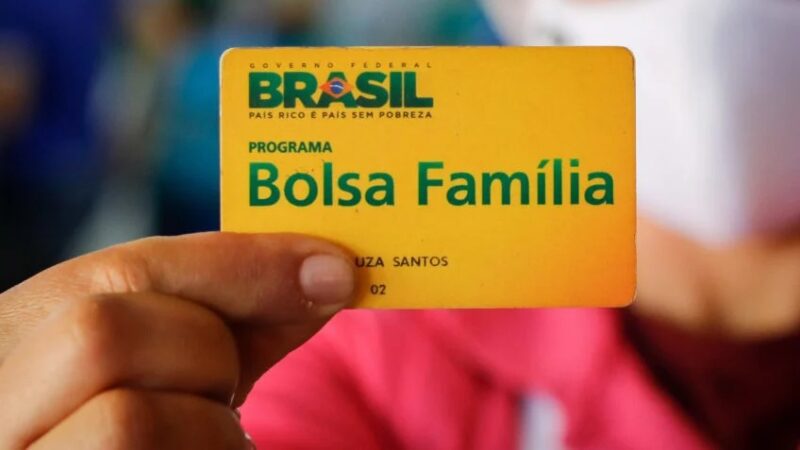 Contarato destaca contrapartidas do novo Bolsa Família