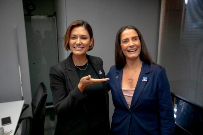Michelle Bolsonaro convida deputada para assumir a vice-presidência nacional do PL Mulher