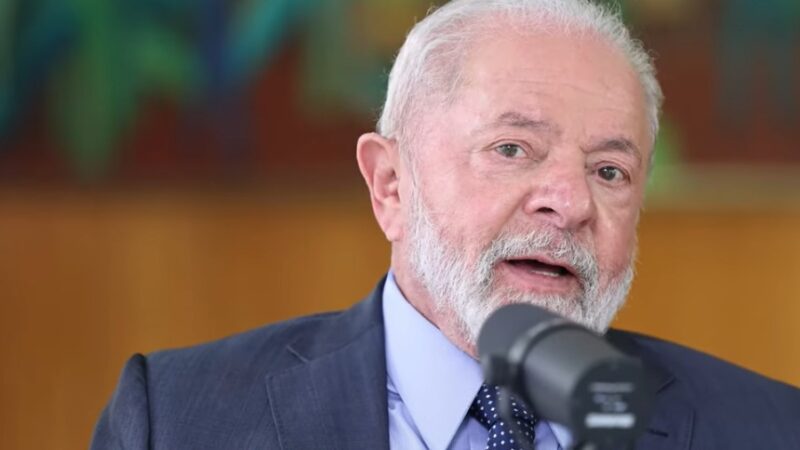 Nesta terça-feira (11) Lula vai reunir ministros para discutir fim da fila do INSS