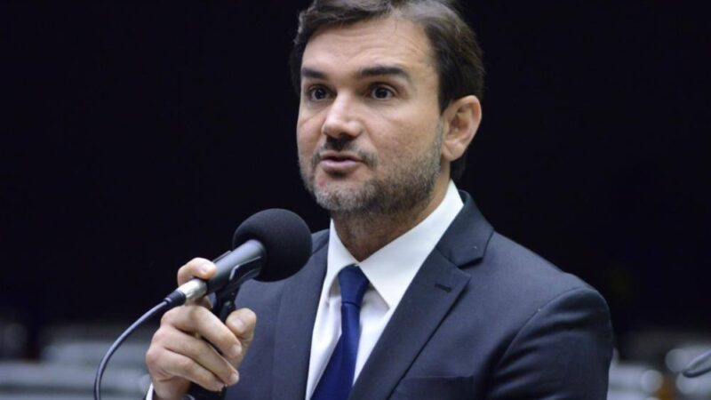 O deputado federal Celso Sabino é o novo ministro do Turismo