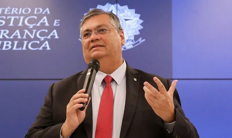 Dino Avalia Política Nacional de Segurança: ‘Não se Trata Apenas de Inteligência ou Força