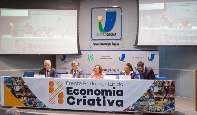 Parlamentares lançam frente em defesa da economia criativa