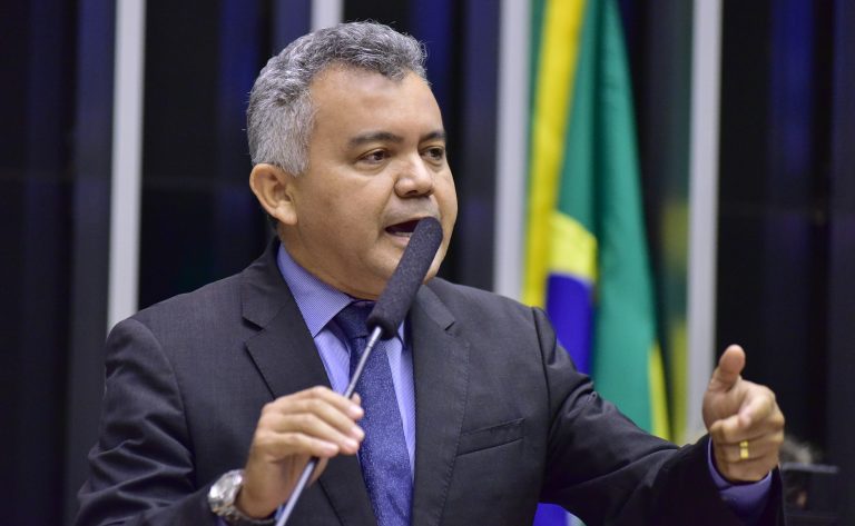Câmara aprovou projeto que normatiza exploração de atividades espaciais no Brasil