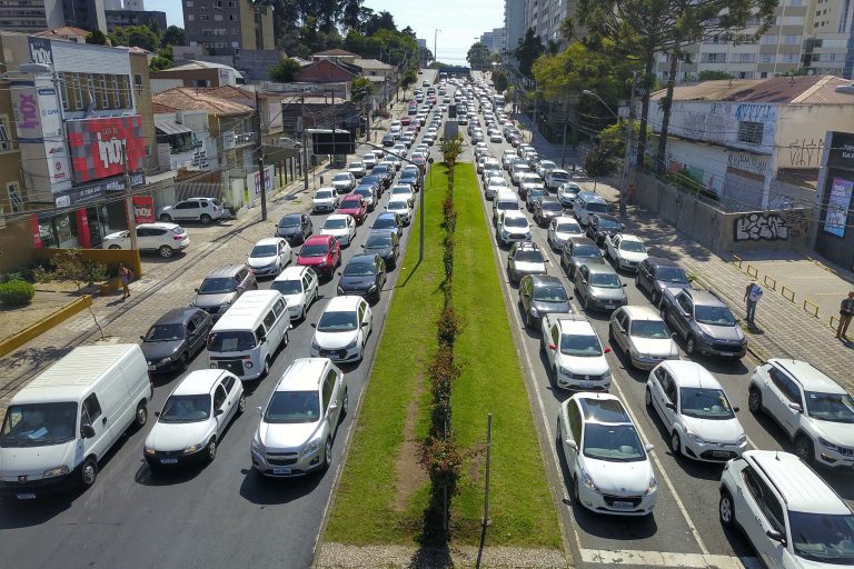 Medida provisória cria o Programa Mover para descarbonizar veículos