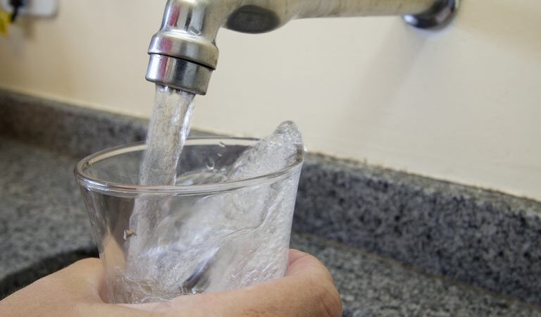 Projeto exige fornecimento de água potável nas instituições de ensino
