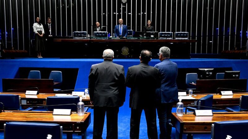 Homenagem a Ziraldo no Senado inclui voto de pesar e minuto de silêncio dos senadores