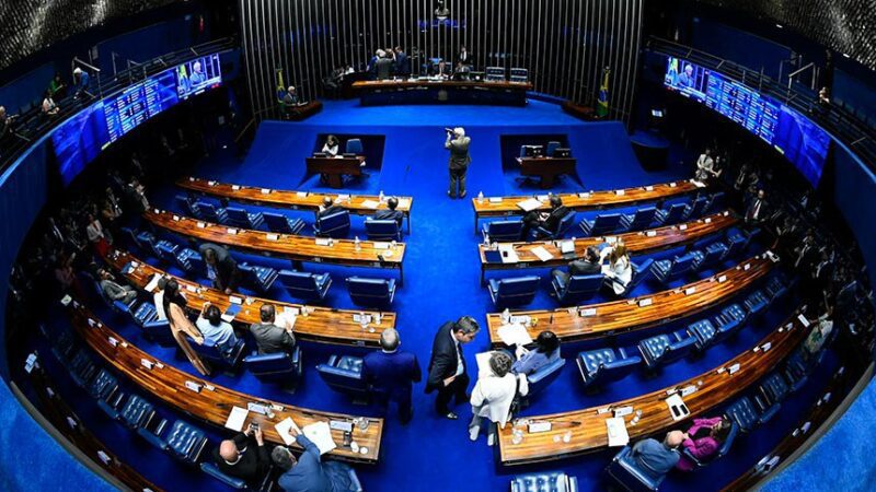 Debate sobre a PEC das drogas será tema de nova sessão temática no plenário