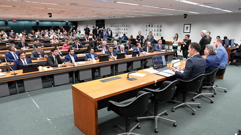 Comissão Mista de Orçamento Aprova Modificação no Orçamento de 2024 para Agilizar Repasses ao RS