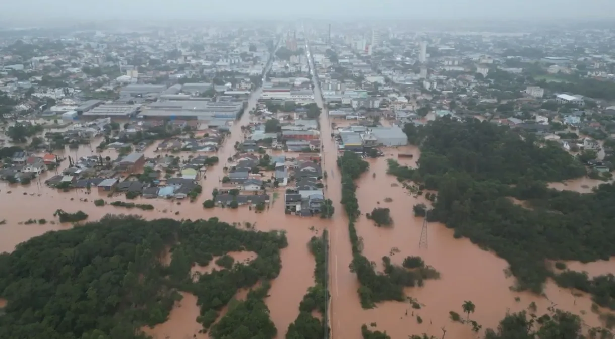 Ministros se Dirigem ao RS na Sexta-feira (3) em Resposta às Inundações Causadas pela Chuva