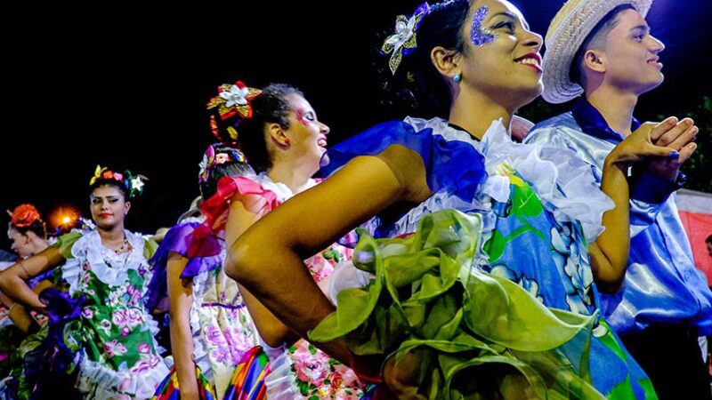 Lei reconhece quadrilhas de festa junina como manifestação cultural