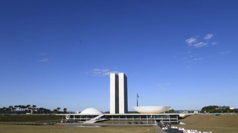 Socorro ao RS é tema de 25 medidas provisórias em tramitação no Congresso