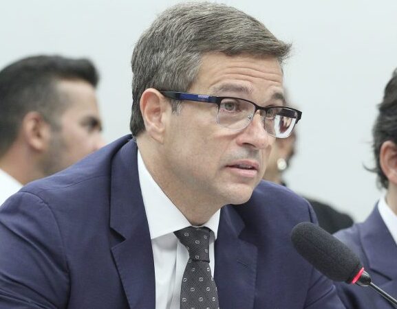 Presidente do Banco Central fala de desafios externos para os próximos meses