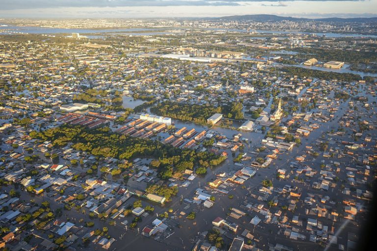 Audiência na Câmara avalia retomada das atividades econômicas no Rio Grande do Sul após enchentes