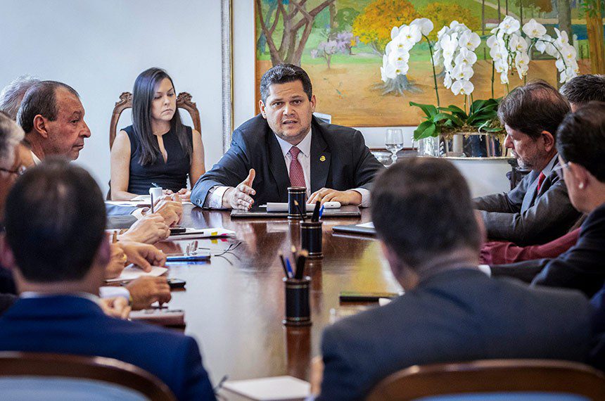 Reunião de líderes: novos presidentes das comissões serão conhecidos nesta quarta