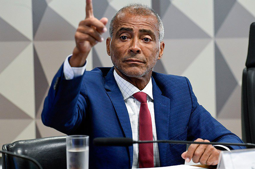 Romário apresenta relatório da CPI da Manipulação de Apostas